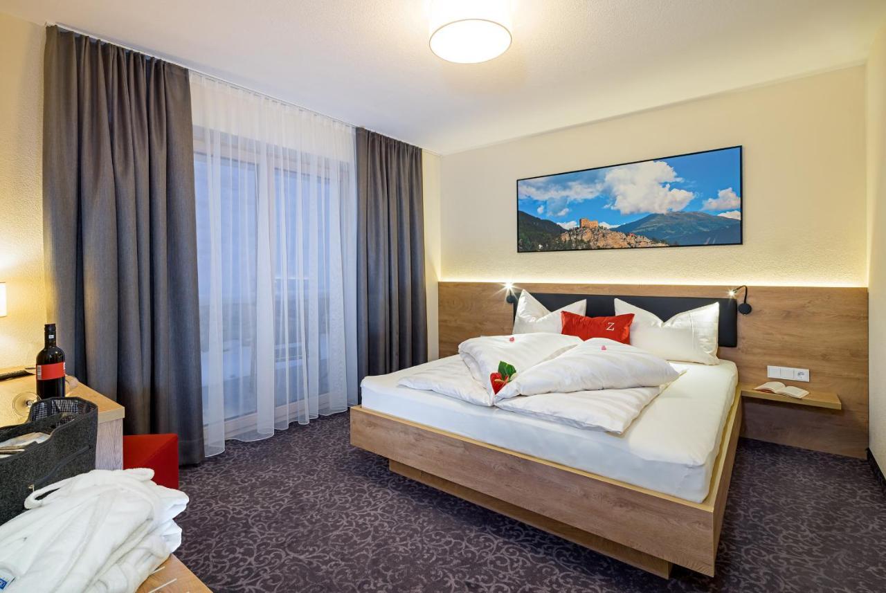 Apart Zwingerhof ลาดิส ภายนอก รูปภาพ